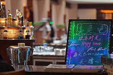 视觉小说游戏《夜光》将登陆PS4和Switch 今年秋季发售